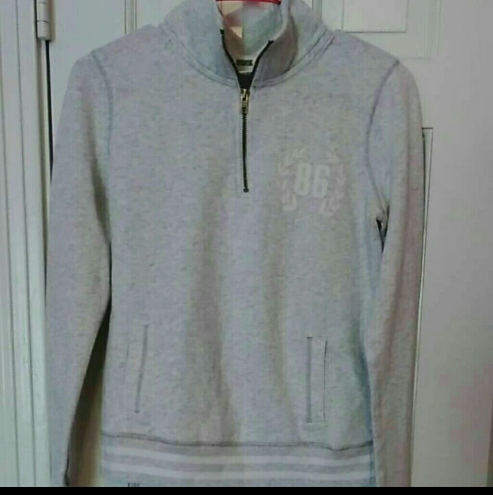 Victoria Secret PinknPullover